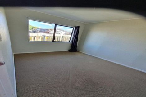 Photo of property in 5/106 Shifnal Drive, Randwick Park, Auckland, 2105