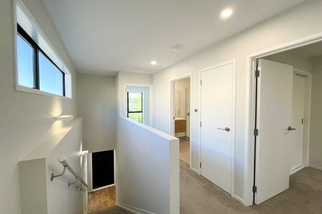 Photo of property in 29 Tima Lane, Mangere Bridge, Auckland, 2022
