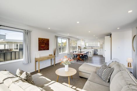 Photo of property in 23 Laurent Place, Greenmeadows, Napier, 4112