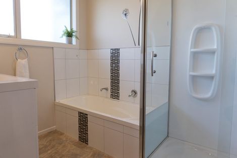 Photo of property in 3a Morgan Place, Tawa, Wellington, 5028