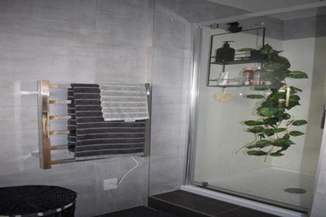 Photo of property in 16/5 Perekia Street, Albany, Auckland, 0632