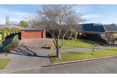Photo of property in 22 Berkshire Drive, Avonhead, Christchurch, 8042