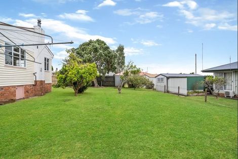 Photo of property in 16 Hooks Road, Manurewa, Auckland, 2102