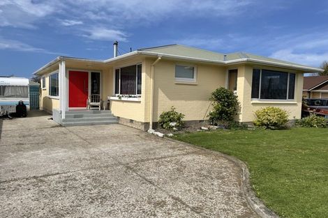 Photo of property in 22 Kinley Street, Rangiora, 7400