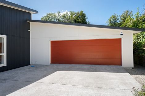 Photo of property in 23 Glenside Road, Glenside, Wellington, 6037