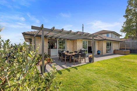 Photo of property in 10 Carex Close, Pyes Pa, Tauranga, 3112