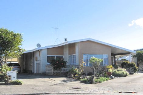 Photo of property in 6 Rhodes Place, Taradale, Napier, 4112