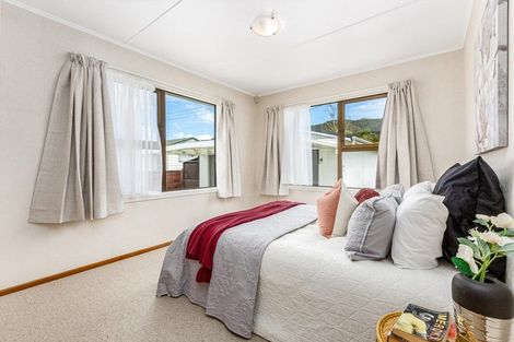 Photo of property in 73 Karamu Crescent, Wainuiomata, Lower Hutt, 5014