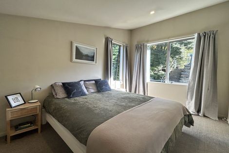 Photo of property in 7c Strawberry Lane, Fernhill, Queenstown, 9300