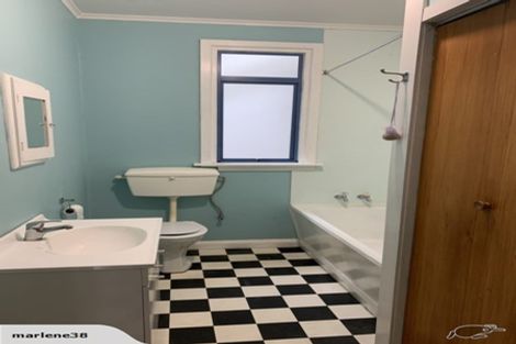 Photo of property in 10 Weymouth Street, New Plymouth, 4310