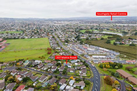 Photo of property in 207 Mahia Road, Wattle Downs, Auckland, 2102