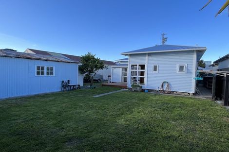 Photo of property in 124 Vigor Brown Street, Napier South, Napier, 4110
