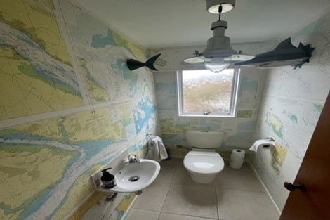 Photo of property in 14 Ardal Grove, Tirohanga, Lower Hutt, 5010