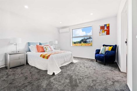 Photo of property in 2d Masters Road, Waiuku, 2681