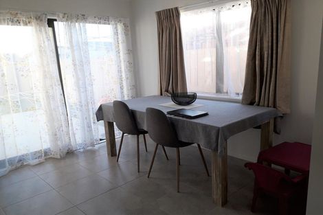 Photo of property in 5 Park Chester Road, Pukekohe, 2120