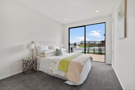 Photo of property in 6 Picnic Point Road, Hobsonville, Auckland, 0616