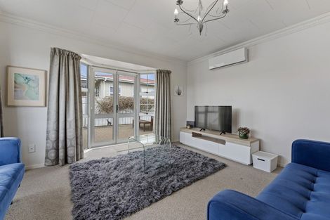 Photo of property in 30 Kent Street, Levin, 5510