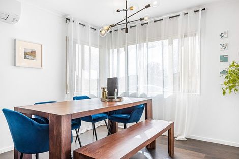 Photo of property in 4 Anna Lane, Glen Eden, Auckland, 0602