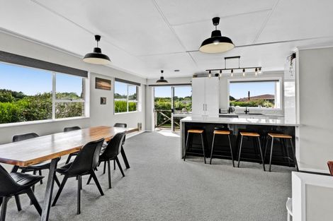 Photo of property in 8a Tybalt Street, Stratford, 4332