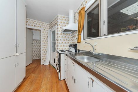 Photo of property in 3 Seamer Place, St Andrews, Hamilton, 3200