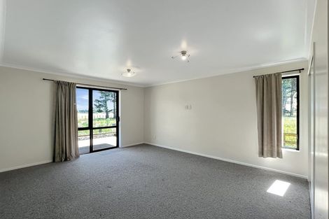 Photo of property in 311 Newbury Line, Bunnythorpe, Palmerston North, 4478