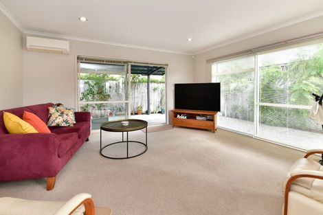 Photo of property in 44a Hatton Road, Orewa, 0931