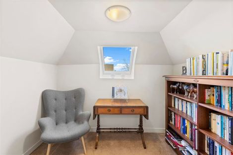 Photo of property in 4 Godfrey Place, Ilam, Christchurch, 8041