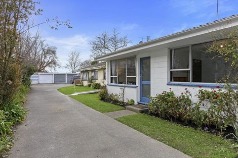 Photo of property in 2/45 Gresford Street, Edgeware, Christchurch, 8013