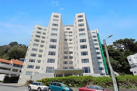 Photo of property in Wharenui Apartments, 274 Oriental Parade, Oriental Bay, Wellington, 6011