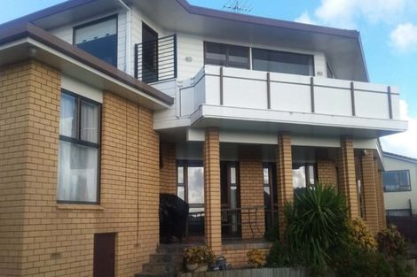 Photo of property in 15 Eclipse Place, Half Moon Bay, Auckland, 2012