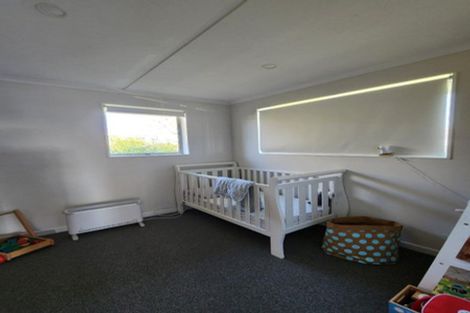 Photo of property in 32 Mahoe Street, Inglewood, 4330