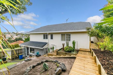 Photo of property in 4 Shannon Place, Torbay, Auckland, 0630