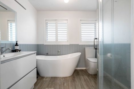 Photo of property in 106b Bruce Wallace Place, Whangamata, 3620