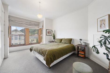 Photo of property in 94 Pirie Street, Mount Victoria, Wellington, 6011