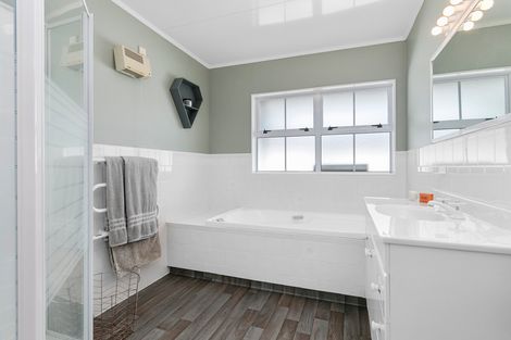 Photo of property in 176 Rutherford Street, Te Awamutu, 3800