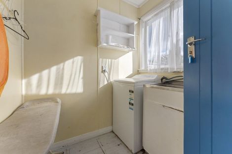 Photo of property in 8 Anglesey Place, Awapuni, Palmerston North, 4412