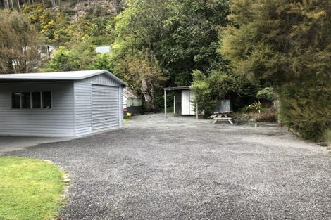 Photo of property in 42 Gosling Grove, Turangi, 3334