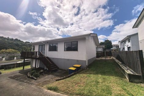 Photo of property in 1/125 Lynn Road, Bayview, Auckland, 0629