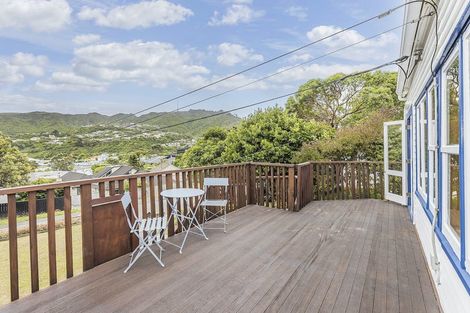 Photo of property in 33 Bankot Crescent, Ngaio, Wellington, 6035