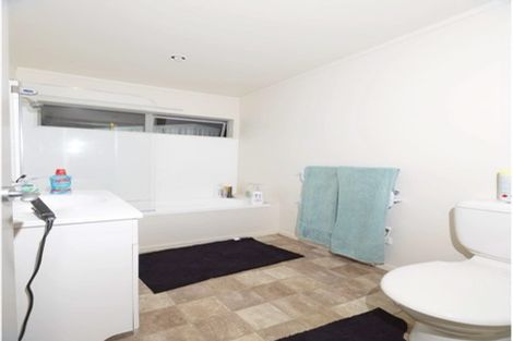 Photo of property in 64a Sheridan Terrace, Johnsonville, Wellington, 6037