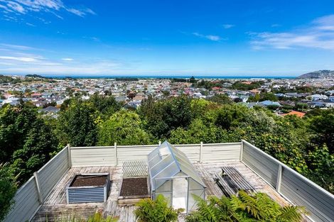Photo of property in 52 Moana Crescent, Musselburgh, Dunedin, 9013