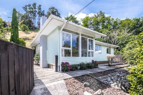 Photo of property in 259 Middleton Road, Glenside, Wellington, 6037