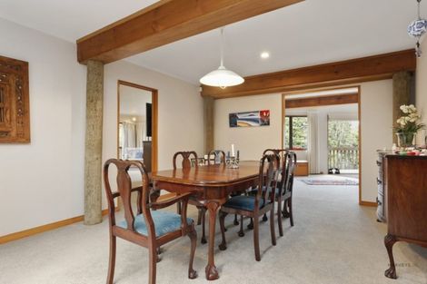 Photo of property in 268 Forest Hill Road, Waiatarua, Auckland, 0612