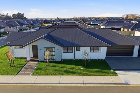 Photo of property in 34 Stackwood Avenue, Woodend, 7610