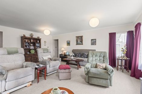 Photo of property in 11 Barnett Drive, Marton, 4710