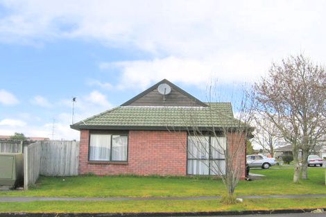 Photo of property in 2 Shenton Place, Burswood, Auckland, 2013