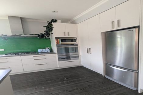 Photo of property in 80a Lyall Parade, Lyall Bay, Wellington, 6022