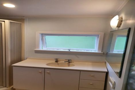 Photo of property in 279 Motutara Road, Muriwai, Waimauku, 0881