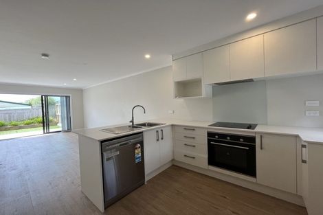 Photo of property in 17/125b Metcalfe Road, Ranui, Auckland, 0612