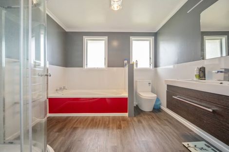 Photo of property in 14 Koromiko Avenue, Hawera, 4610